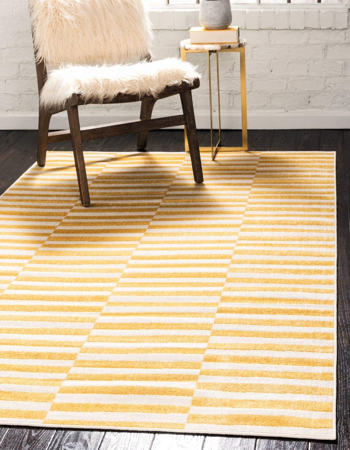 Williamsburg Collection Casual Transitional Thick Alternating Stripes Area Rug (4' 1 x 6' 1 Rectangular, Yellow/Beige)