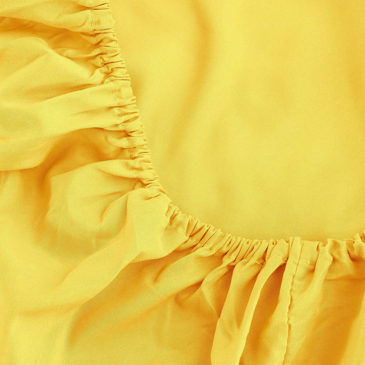 Single Fitted Sheet (Twin - Yellow) - Deep Pocket Brushed Velvety Microfiber, Breathable, Extra Soft and Comfortable - Wrinkle, Fade, Stain and Abrasion Resistant