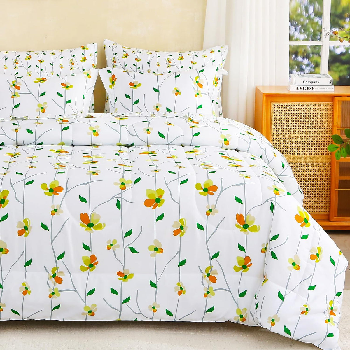 lasoftan Floral Queen Comforter Set with Sheets, 7 piece Luxury Vintage Bedding, Soft Microfiber Bed in a Bag, Cozy Lightweight Bed Set, Yellow Flower