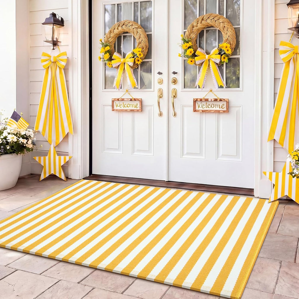 3' X 5' Yellow and White Fall Vertical Stripe Outdoor Rug