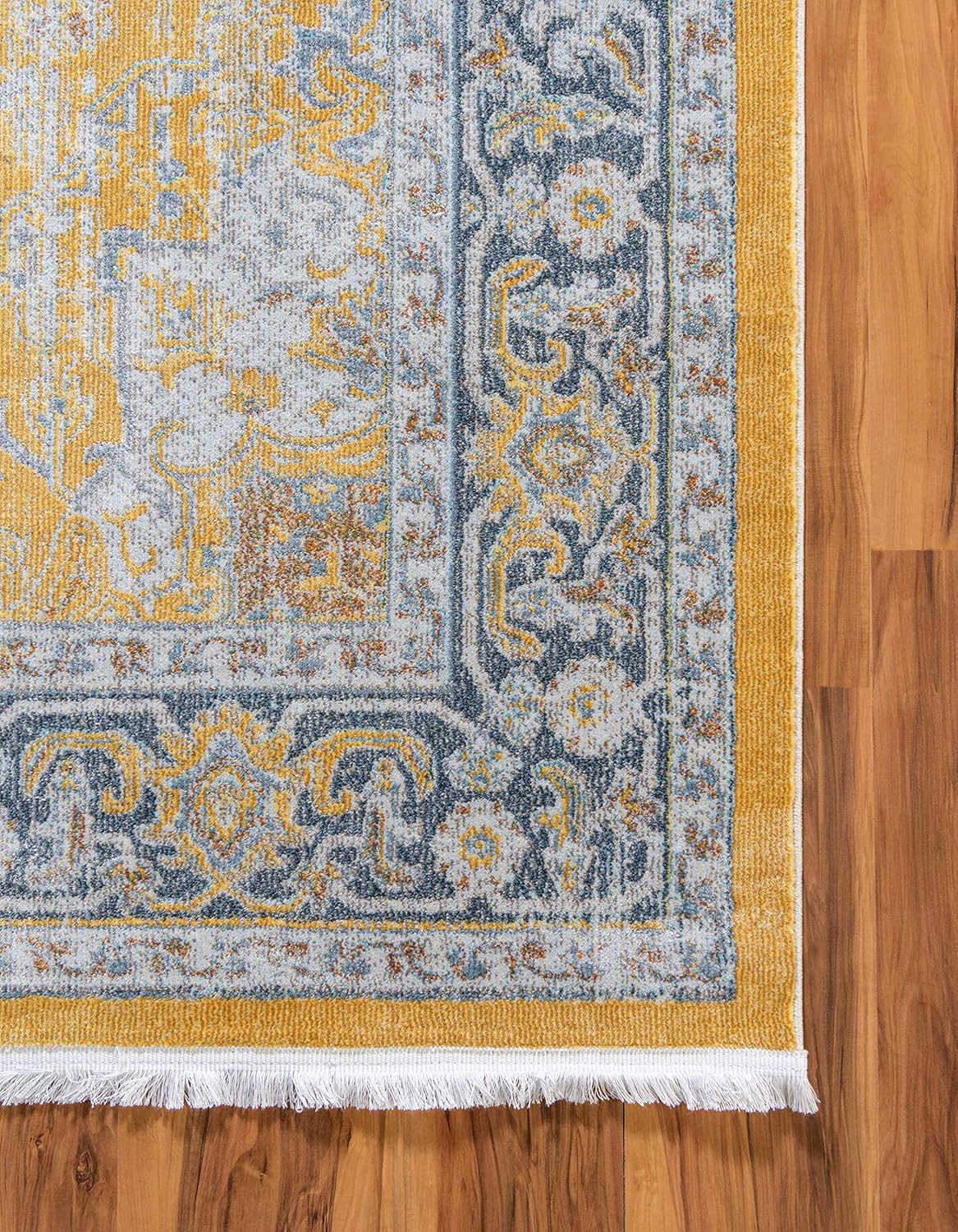 Baracoa Collection Area Rug - Prado (4' 3" x 6' 1" Rectangle, Yellow/ Ivory)