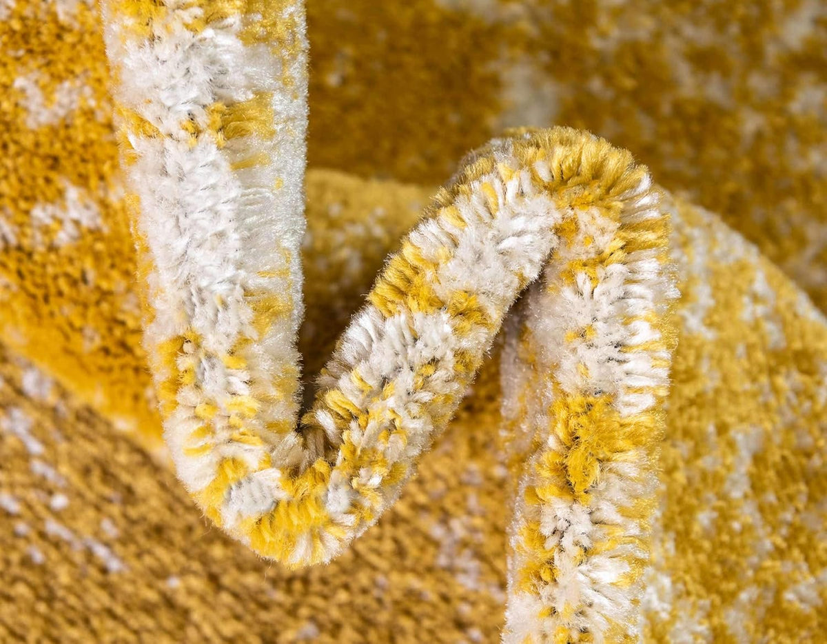 Bromley Collection Area Rug - Wells (7'10" x 10' Rectangle, Yellow/ Ivory)