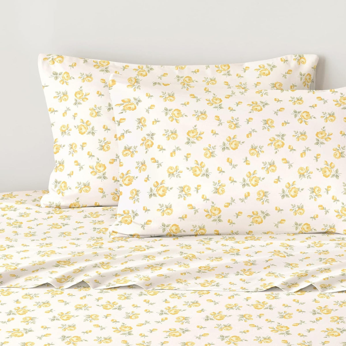 Floral Bed Sheets, 4-Piece Sheet Set, Shabby Chic Flower Rose Pattern Printed Coquette Cottagecore Vintage Aesthetic Bedding, Deep Pocket, Light Yellow, Queen Size