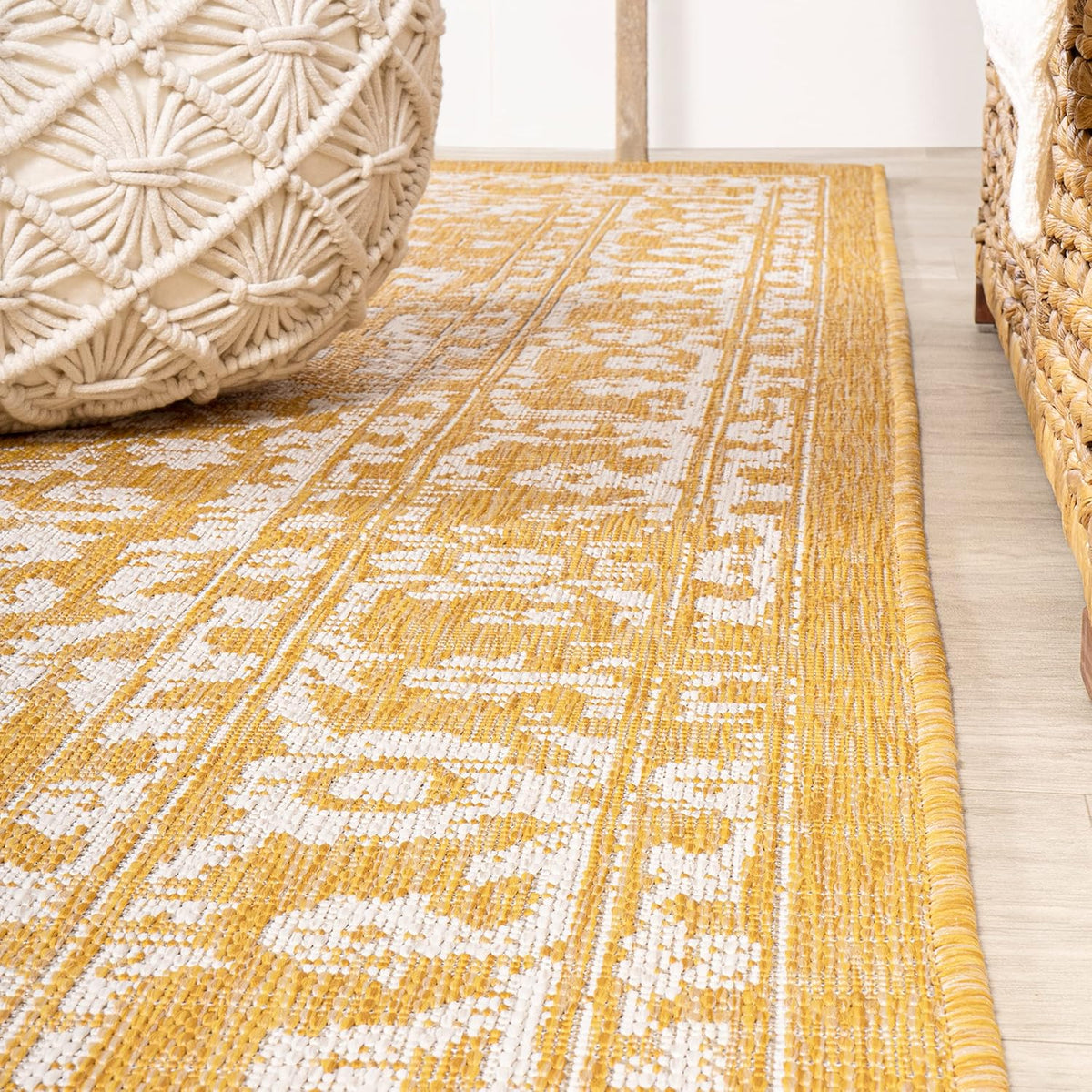 Boho Medallion Indoor Outdoor Area Rug 8X10 Yellow/Cream, Malta Textured Weave for Backyard, Patio, Porch, Easy-Cleaning, High Traffic, Pet-Friendly, Non-Shedding (SMB104G-8)
